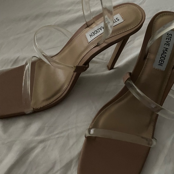 Steve Madden stewpot clear heels - Picture 4 of 4